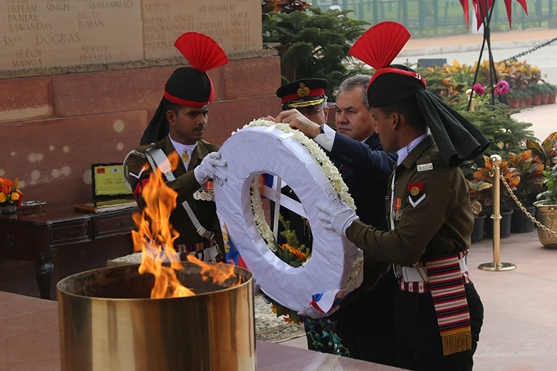 File:Russian Defence Minister Sergei Shoigu's official visit to India (07).jpg