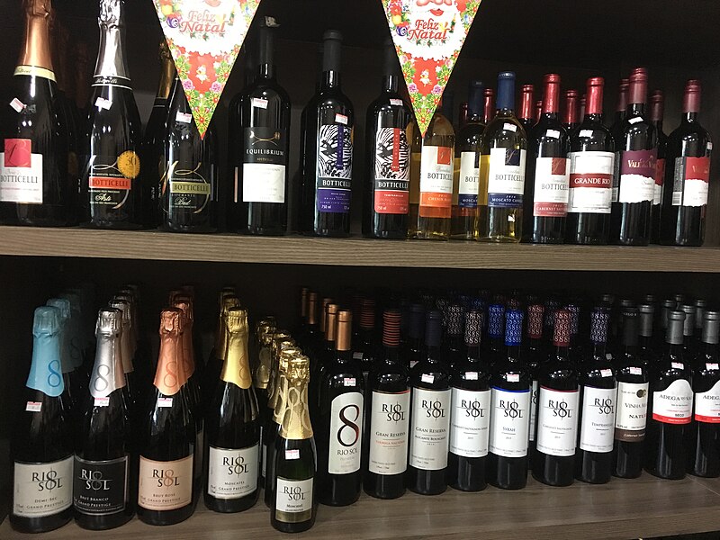 File:São Francisco Valley wines.jpg