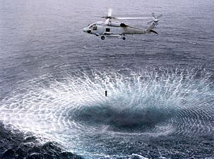 En dopphydrofon är det effektivaste sättet att spåra en ubåt från luften.