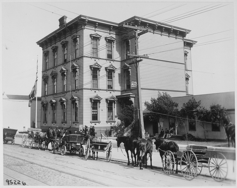 File:San Francisco Earthquake of 1906, (Hamilton School. Headquarters of the National Red Cross) in the vicinity of... - NARA - 531071.tif