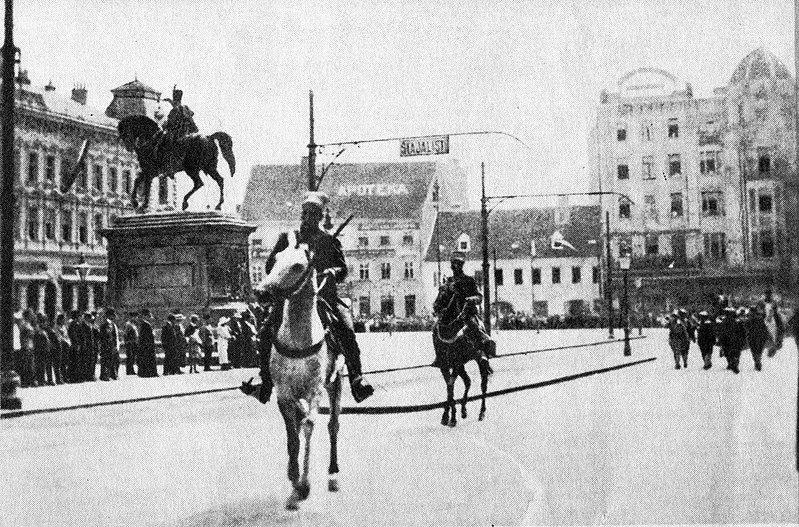 File:Serbian Army enters Zagreb.jpg