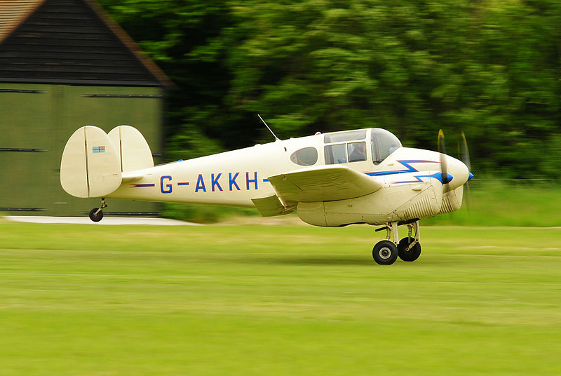 File:Shuttleworth Flying Day - June 2013 (9122298193).jpg