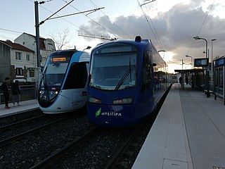 <span class="mw-page-title-main">Île-de-France tramway Line 4</span>