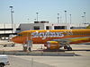 Skybusplane в международном аэропорту Порт Колумбус.jpg