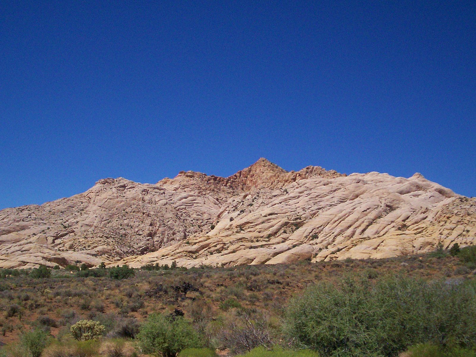 Белый навахо. Snow Canyon State Park. Алмазная Долина Африка. Canyon mp3.