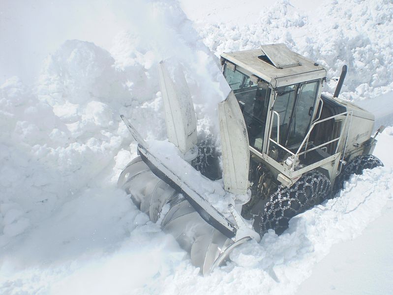 File:Snow cutters.JPG