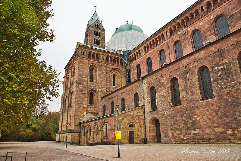 File:Speyerer Dom (Domkirche St. Maria und St. Stephan) 2018 - DSC05652 ie - Speyer (31912192538).jpg
