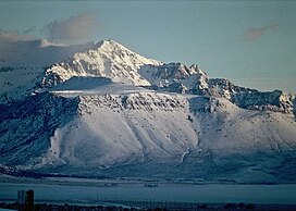 Гора Стинс недалеко от Эндрюса, Орегон.jpg