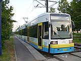 超低床電車のSN2001形（2007年撮影）