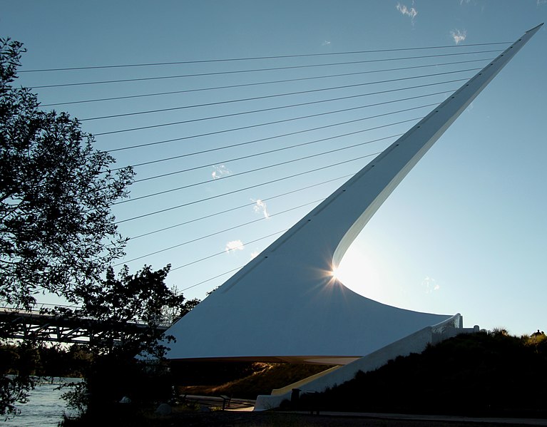 File:Sundial Bridge (8841257183) (cropped).jpg