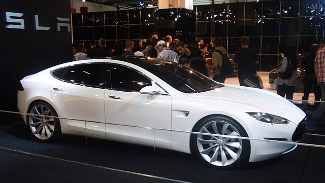 Tesla Model S prototype at the 2009 Frankfurt Motor Show