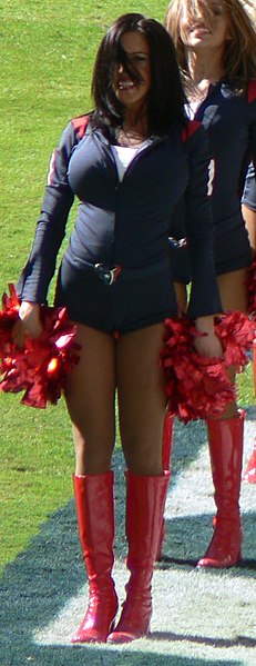 File:Texans-Cheerleader-Nov-19-06.jpg