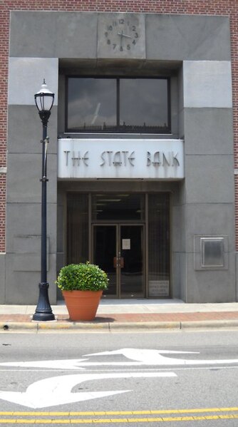 The State Bank building in downtown Laurinburg