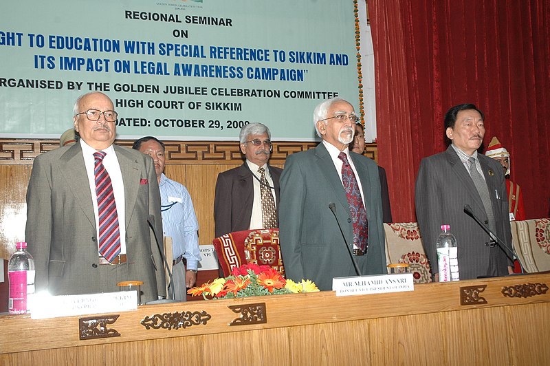 File:The Vice President, Shri Mohd. Hamid Ansari at the inauguration of the seminar on ‘Right to Education with special reference to Sikkim and its impact on Legal Awareness Campaign’, in Gangtok, Sikkim on October 29, 2009.jpg