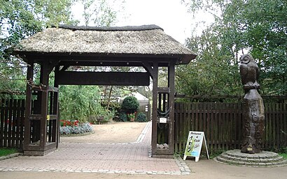 So kommt man zu Vogelpark Niendorf mit den Öffentlichen - Mehr zum Ort Hier