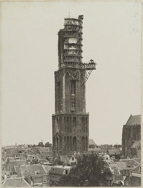 File:Toren tijdens restauratie - Utrecht - 20318787 - RCE.jpg