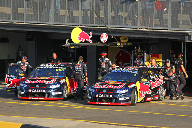 The team's Holden VF Commodores at Sydney Motorsport Park in 2015.