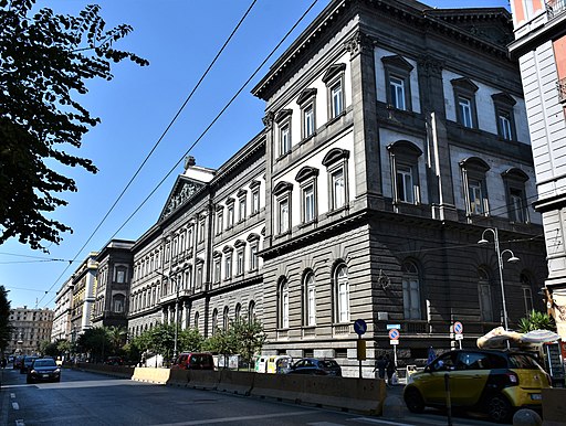 Università degli Studi di Napoli Federico II. (5662)