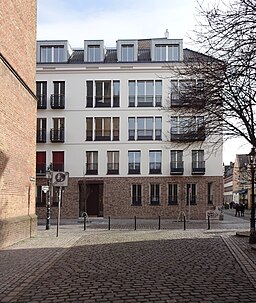 Ursulinengasse, Blick auf Haus Ratinger Straße 1 und rechts in Liefergasse