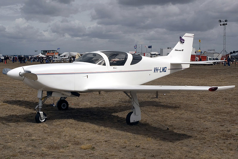 File:VH-LMQ Stoddard-Hamilton Glasair III (8544416126).jpg