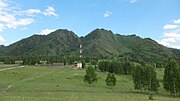 Миниатюра для Файл:Verblyud Mountain near Chemal.jpg