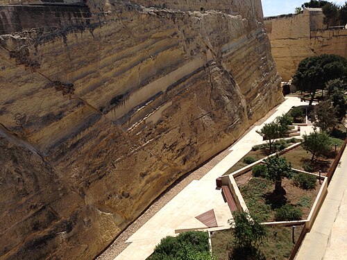 Victor Pasmore Gallery in Valletta