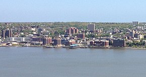 View of Yonkers from the New Jersey Palisades (2).jpg