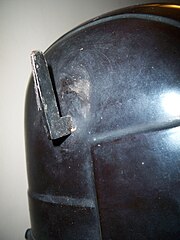 Wakidate tsunamoto (mounting point for side crest)