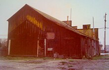 The Saloon, Rear View