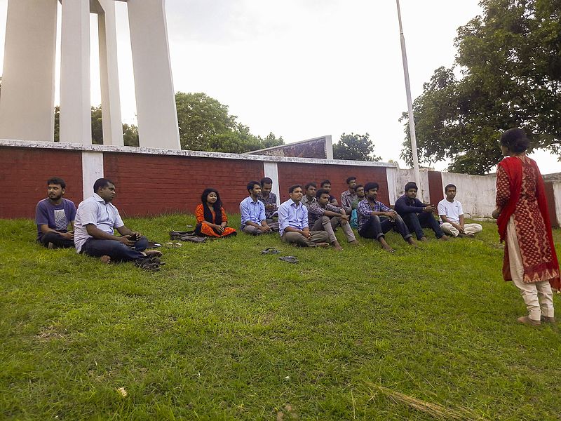 File:Wikipedia Rajshahi Meetup, August 2016 12.jpg