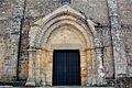 Église Notre-Dame-de-Joie : portail de l'entrée principale.