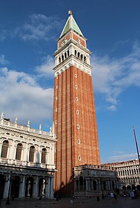 Campanile de Saint-Marc, Venise, Italie.