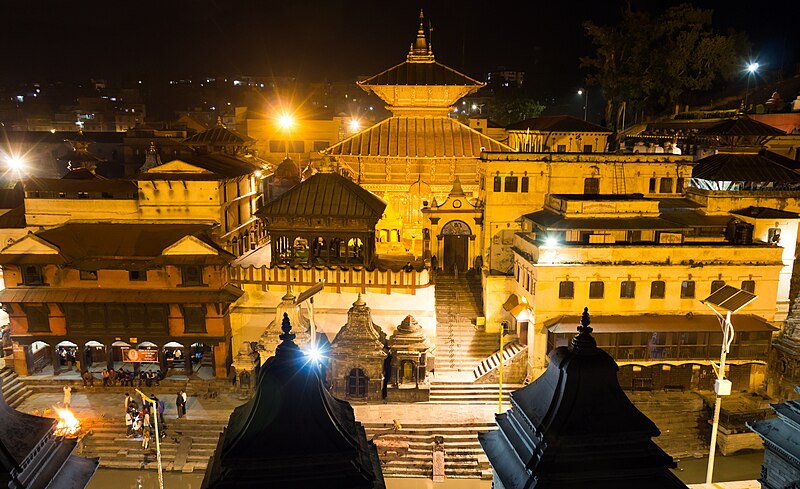 File:108 Night View Of Pashupatinath Temple.jpg