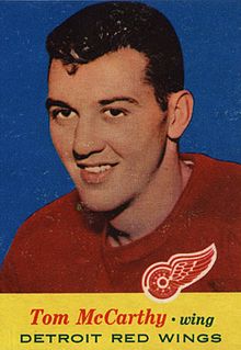 Tom McCarthy (ice hockey b. 1934)