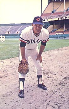 1973 Cleveland Indians képeslapok Tom Hilgendorf.jpg