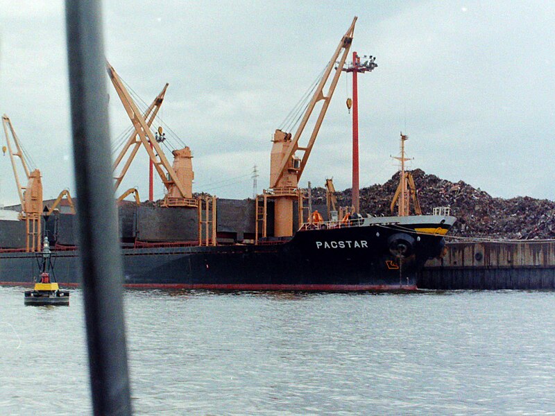 File:1993 Hafen Hamburg 12 Pacstar.JPG