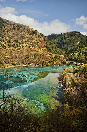 1 jiuzhaigou valley national park wu hua hai.jpg