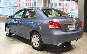 2008 Toyota Belta 02.jpg