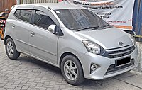 2014 Toyota Agya 1.0 G (front)