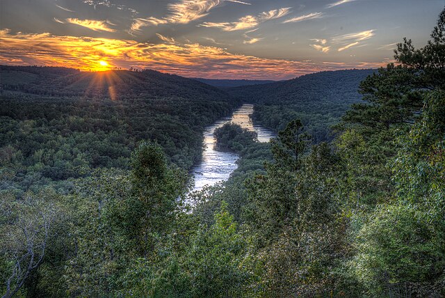 Flint River at Sprewell Bluff Park