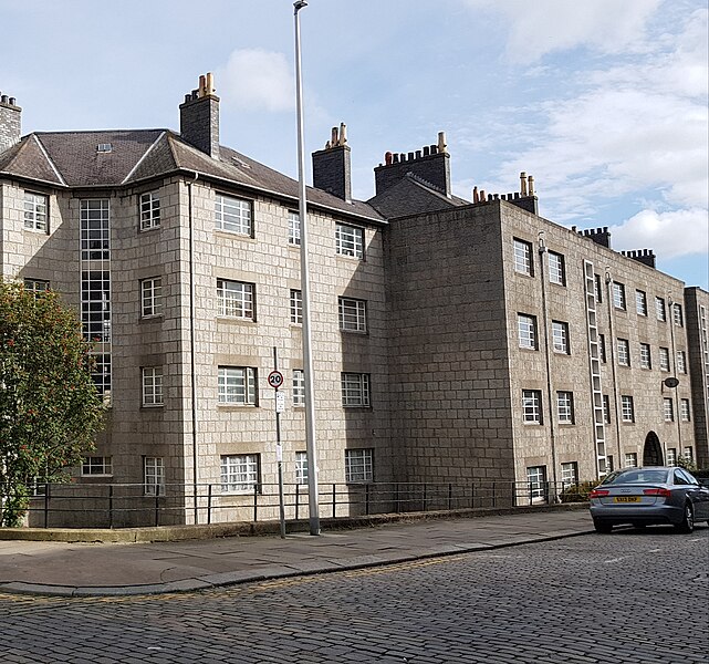 File:6 Rosemount Square, Aberdeen.jpg