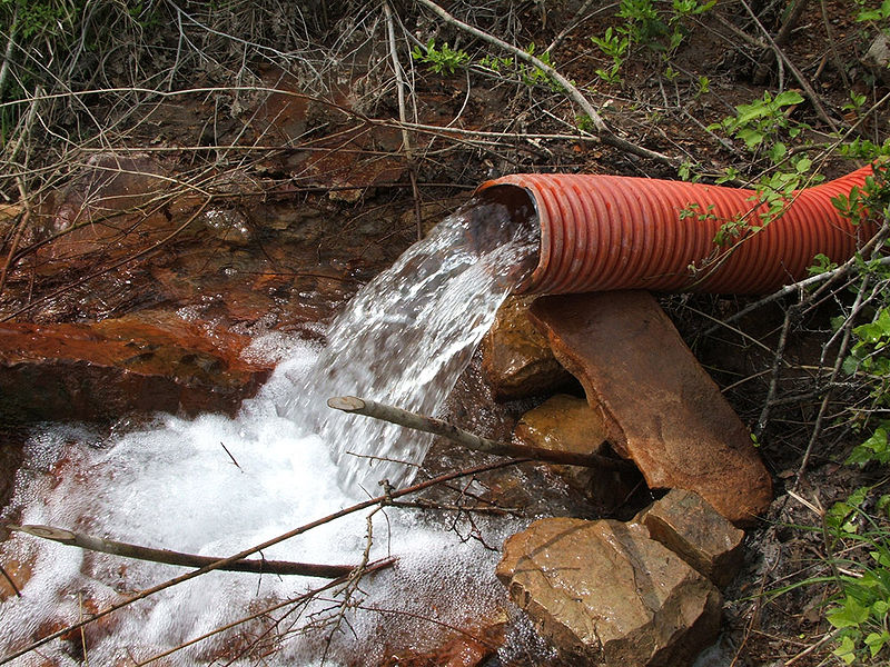 File:Acqua termale.jpg