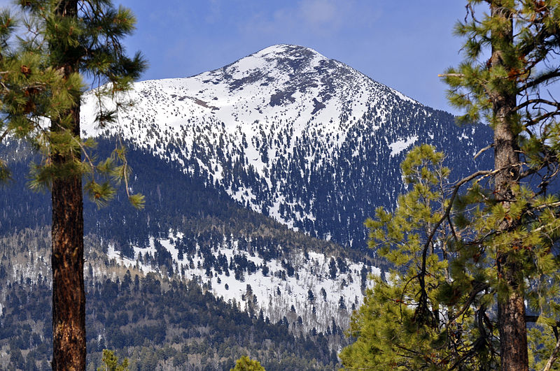 File:Agassiz Peak 2010.jpg