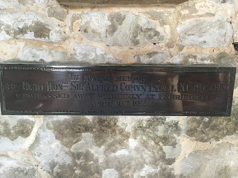 File:Alfred Comyn Lyall inscription.jpg