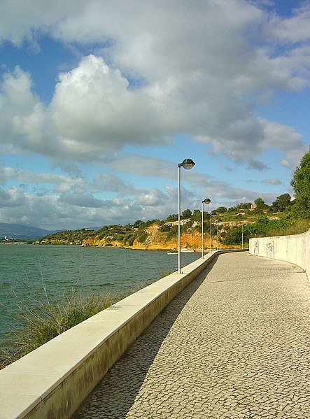 File:Alvor - Portugal (2370105316).jpg