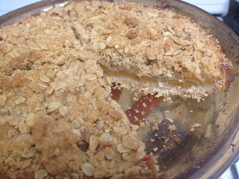 File:Apple Crumb Pie (26129987162).jpg