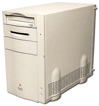<span class="mw-page-title-main">Macintosh Quadra 800</span> Personal computer by Apple, Inc.