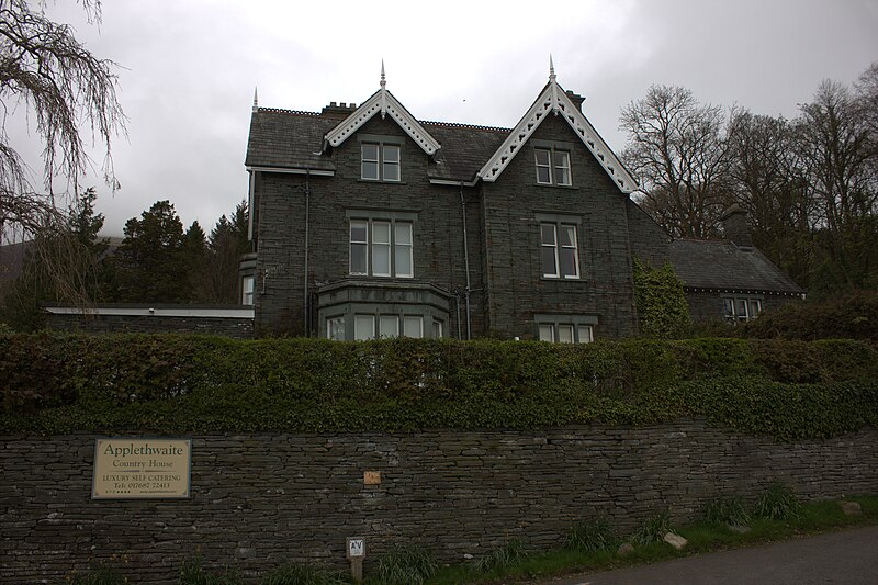 File:Applethwaite Country House hotel - geograph.org.uk - 5351468.jpg