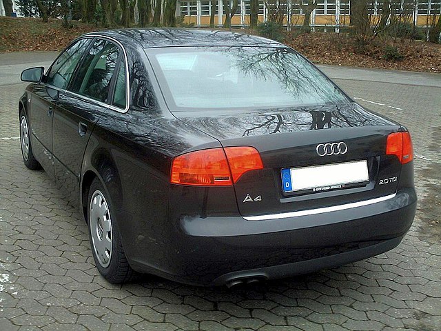 File:Audi A4 rear.jpg - Wikimedia Commons