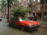 De Autotuin stond 2002-2005 op de Willemsparkweg